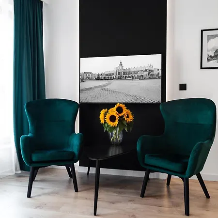 Househost Apartments: Miodowa 42/12b Street דירה