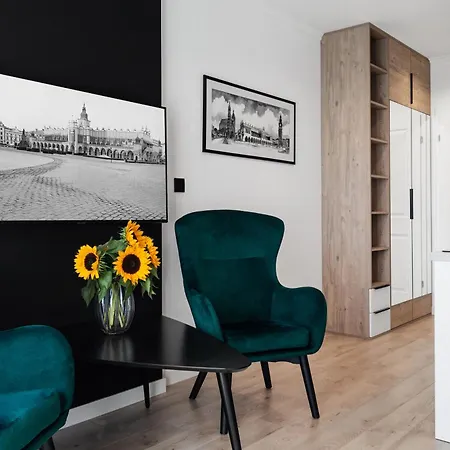 דירה Househost Apartments: Miodowa 42/12b Street